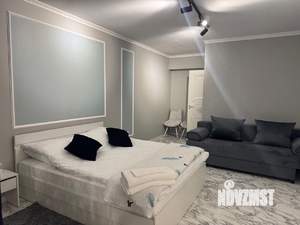 1-к квартира, посуточно, 45м2, 1/2 этаж
