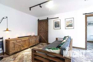 1-к квартира, посуточно, 46м2, 1/1 этаж