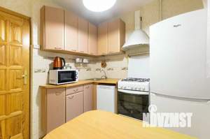 2-к квартира, посуточно, 47м2, 1/1 этаж