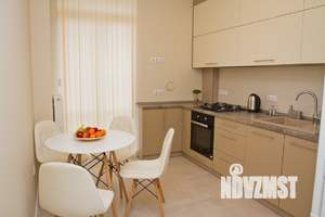 3-к квартира, посуточно, 79м2, 1/1 этаж