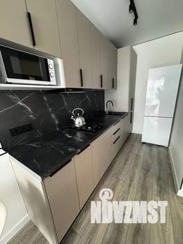 1-к квартира, посуточно, 44м2, 1/10 этаж