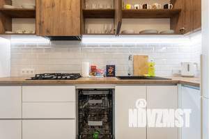 1-к квартира, посуточно, 42м2, 3/12 этаж