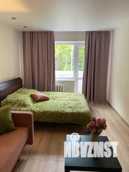 2-к квартира, посуточно, 43м2, 2/5 этаж