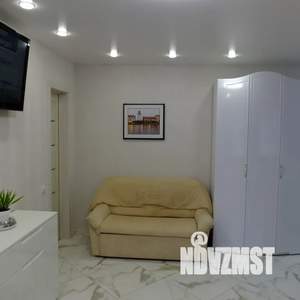 2-к квартира, посуточно, 43м2, 1/4 этаж