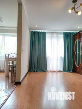 2-к квартира, посуточно, 45м2, 5/5 этаж