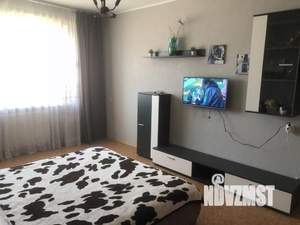1-к квартира, посуточно, 43м2, 1/1 этаж