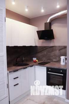1-к квартира, посуточно, 42м2, 4/16 этаж