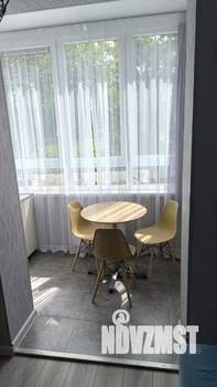 1-к квартира, посуточно, 35м2, 1/8 этаж