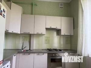 1-к квартира, посуточно, 40м2, 3/3 этаж