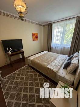 3-к квартира, посуточно, 101м2, 1/1 этаж