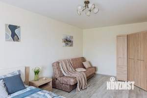 1-к квартира, посуточно, 42м2, 7/10 этаж