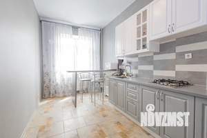 1-к квартира, посуточно, 42м2, 2/9 этаж