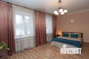 3-к квартира, посуточно, 102м2, 1/1 этаж