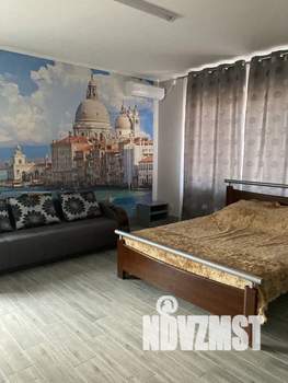 Студия квартира, посуточно, 35м2, 2/2 этаж