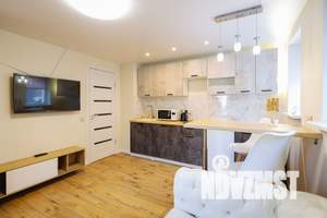 2-к квартира, посуточно, 37м2, 1/2 этаж