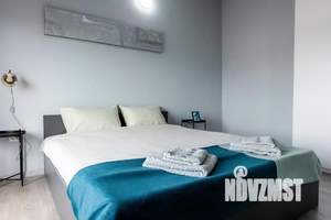 1-к квартира, посуточно, 60м2, 1/1 этаж