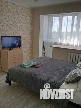 1-к квартира, посуточно, 32м2, 8/10 этаж