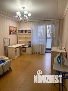 3-к квартира, посуточно, 106м2, 1/10 этаж