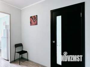 1-к квартира, посуточно, 32м2, 7/10 этаж