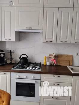 1-к квартира, посуточно, 37м2, 6/10 этаж