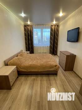 1-к квартира, посуточно, 37м2, 5/10 этаж