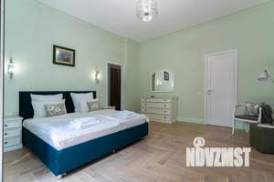 2-к квартира, посуточно, 80м2, 1/4 этаж