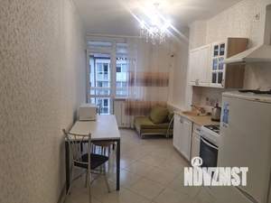 1-к квартира, посуточно, 44м2, 10/10 этаж