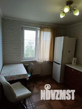 1-к квартира, посуточно, 40м2, 6/9 этаж