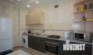 1-к квартира, посуточно, 74м2, 1/1 этаж