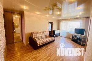 3-к квартира, посуточно, 59м2, 4/5 этаж