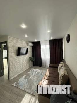 1-к квартира, посуточно, 30м2, 3/5 этаж
