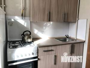 1-к квартира, посуточно, 33м2, 3/3 этаж