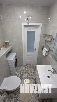 1-к квартира, посуточно, 43м2, 15/16 этаж