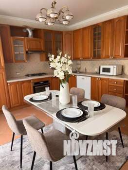 3-к квартира, посуточно, 120м2, 1/1 этаж