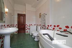 2-к квартира, на длительный срок, 90м2, 2/3 этаж