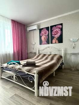 2-к квартира, посуточно, 43м2, 3/10 этаж