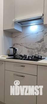 1-к квартира, посуточно, 37м2, 6/9 этаж