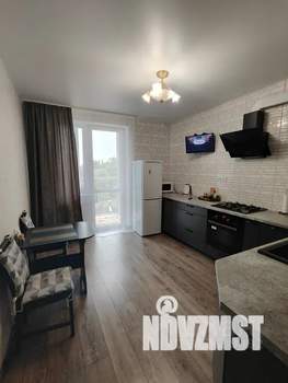 1-к квартира, посуточно, 42м2, 5/13 этаж
