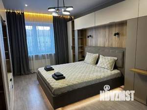 3-к квартира, посуточно, 89м2, 1/1 этаж