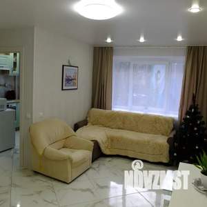 2-к квартира, посуточно, 43м2, 1/4 этаж