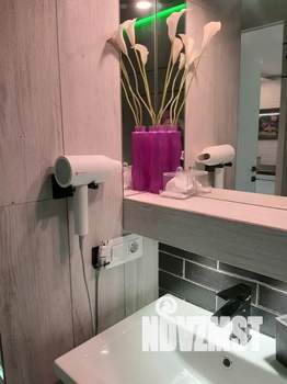 Студия квартира, посуточно, 40м2, 3/3 этаж