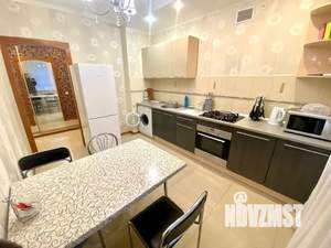 2-к квартира, посуточно, 74м2, 4/10 этаж
