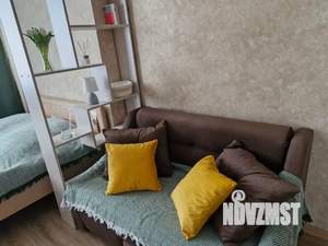 1-к квартира, посуточно, 42м2, 6/10 этаж