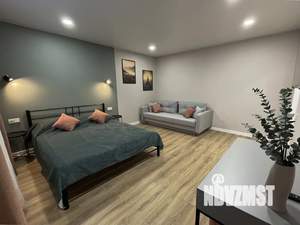1-к квартира, посуточно, 38м2, 4/10 этаж