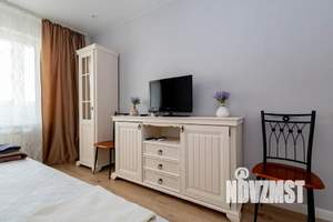 1-к квартира, посуточно, 42м2, 6/10 этаж