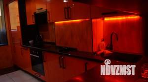 3-к квартира, посуточно, 75м2, 2/9 этаж