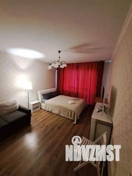 1-к квартира, посуточно, 37м2, 7/9 этаж