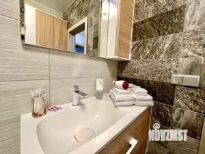 2-к квартира, посуточно, 72м2, 1/1 этаж