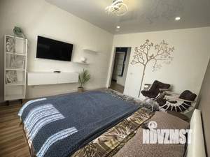 1-к квартира, посуточно, 36м2, 8/9 этаж