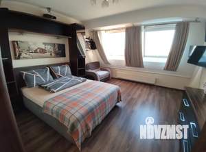 1-к квартира, посуточно, 48м2, 7/8 этаж